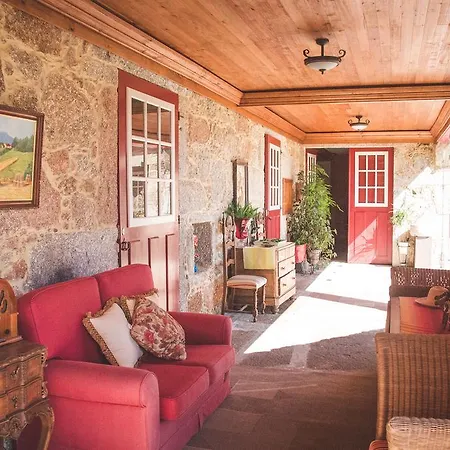 בית חווה Casa De Chouselas *